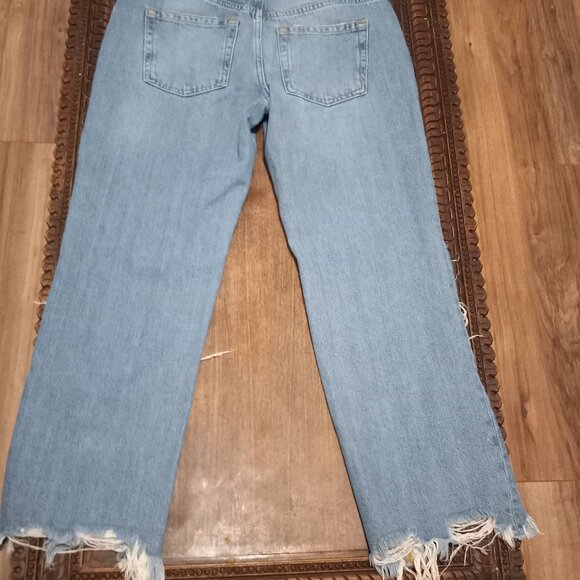 We The Free People Jeans 27 Blue Distressed Raw Maggie Mid Rise Straight Crop - Picture 2 of 5